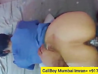 Indian desi bhabhi and aunty get drilled her pussy in doggie you can hear her screaming sound in the video wife get fucked infront of husband